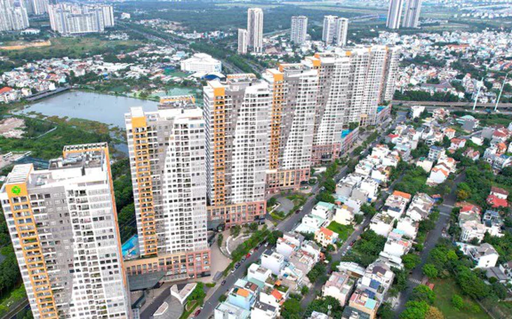3 công ty bất động sản báo lãi sớm: Có nơi lãi gấp 349 lần, có nơi vẫn lỗ - Ảnh 3.