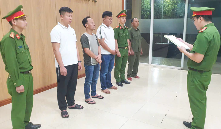 Bộ Công an khen Công an Đắk Lắk phá đường dây sản xuất, buôn bán 24.000 tấn phân bón giả - Ảnh 3.