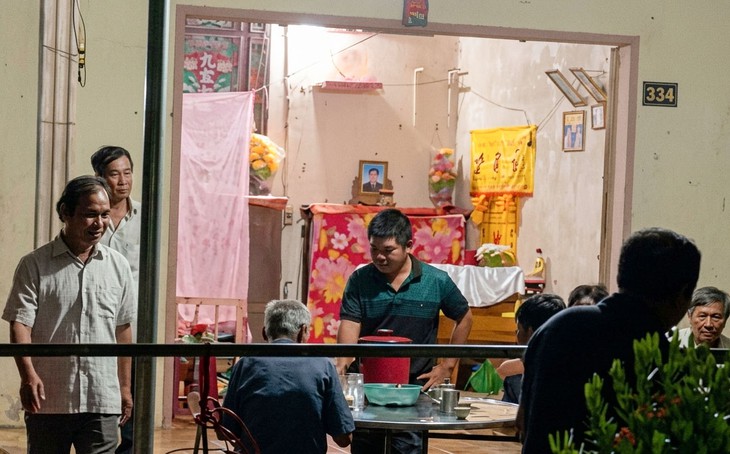 Đau thương hai cha con ở An Giang đi kéo lưới bắt cá, ốc giữa đồng nước bị sét đánh tử vong - Ảnh 1.