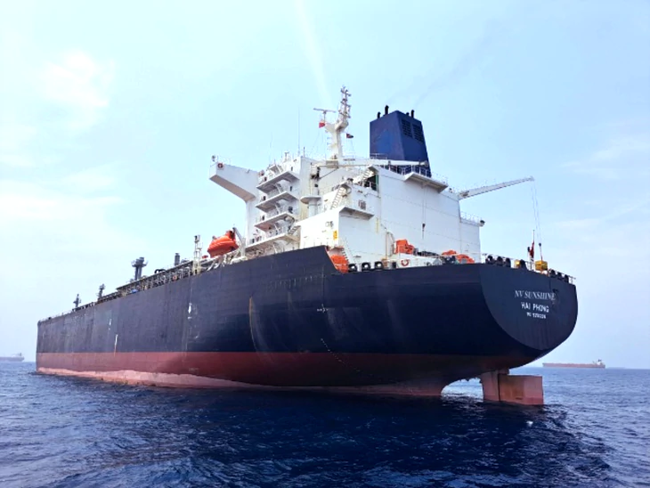 Bộ Ngoại giao: Thông tin tàu Việt Nam bị tấn công khu vực eo biển Hormuz là tin giả, tàu vẫn an toàn - Ảnh 2.