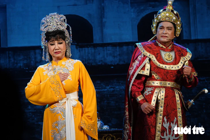 Gặp lại Thanh Thanh Tâm, Trọng Phúc trong vở cải lương Chuyện cổ Bát Tràng - Ảnh 2.