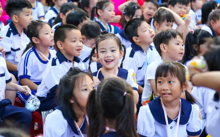 Mất cân bằng giới tính khi sinh: Siết, xử phạt hành vi lựa chọn giới tính - Ảnh 2.
