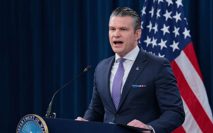 Trái lời chuyên gia, đội ngũ ông Hegseth tự ý di dời rồi làm hỏng hiện vật của Thống tướng Eisenhower - Ảnh 3.