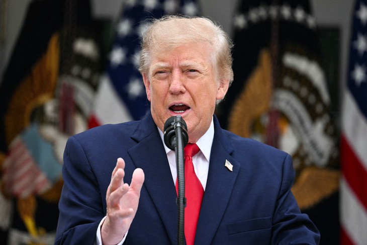 Ông Trump đưa ra bình luận mới về Ukraine và ông Zelensky - Ảnh 1.