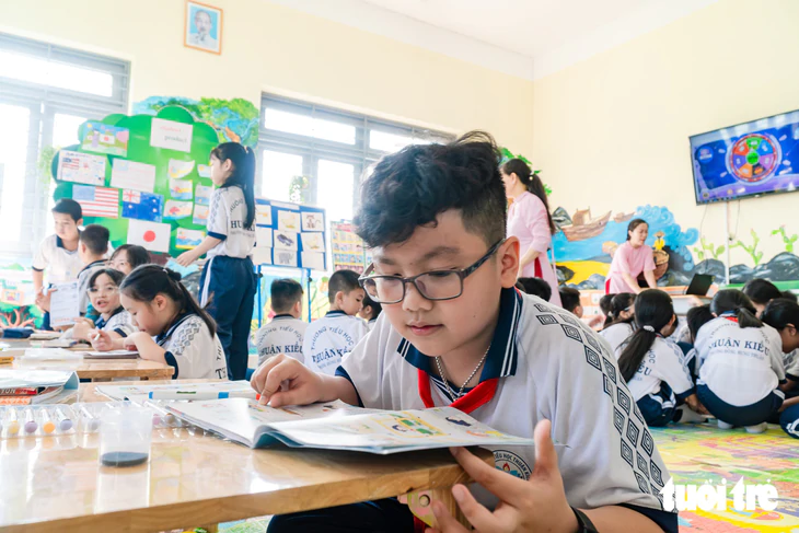 "Không gian tiếng Anh" giúp học sinh rèn luyện ngoại ngữ thực chất - Ảnh 12.