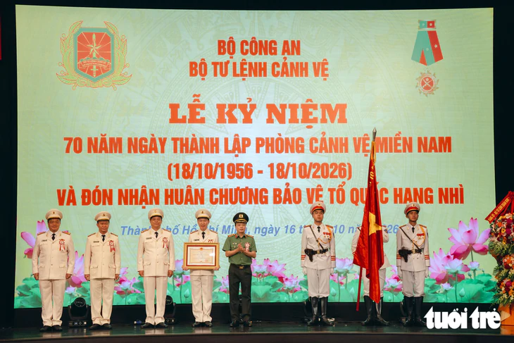 Thượng tướng Đặng Hồng Đức yêu cầu lực lượng Cảnh vệ không để bị động, bất ngờ - Ảnh 1.