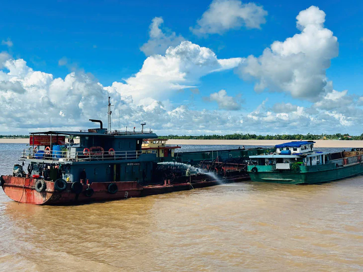 Dùng cát biển san lấp trong vùng nước ngọt ở Cần Thơ thế nào? - Ảnh 3.