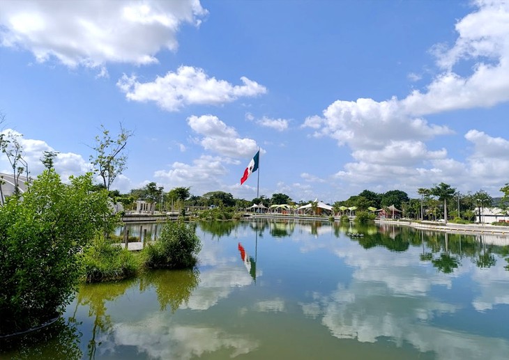 Phát hiện amip ăn não trong 6 hồ nhân tạo, Mexico cấm người dân xuống nước - Ảnh 1.