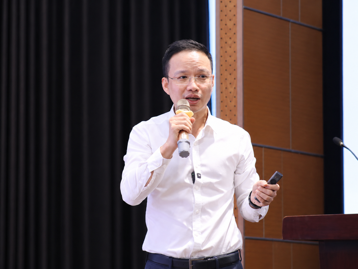Ghi 'thành thạo AI' trong CV, vì sao sinh viên vẫn khó thuyết phục nhà tuyển dụng? - Ảnh 2.