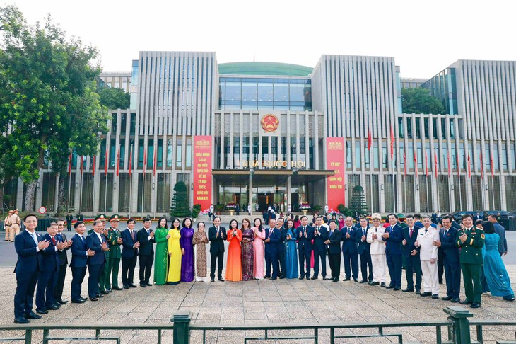 Chủ tịch Quốc hội: Kỳ họp thứ 2 xem xét thông qua khối lượng luật lớn, kịp thời mở đường phát triển - Ảnh 4.