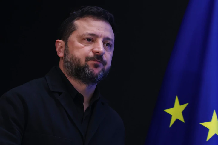 Ông Zelensky lên tiếng vụ ông Trump miễn áp lệnh trừng phạt Nga - Ảnh 1.