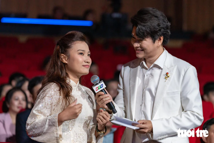 'Thành phố nghĩa tình - Kết nối yêu thương' tiếp nhận hơn 164,5 tỉ đồng chăm lo người nghèo - Ảnh 5.