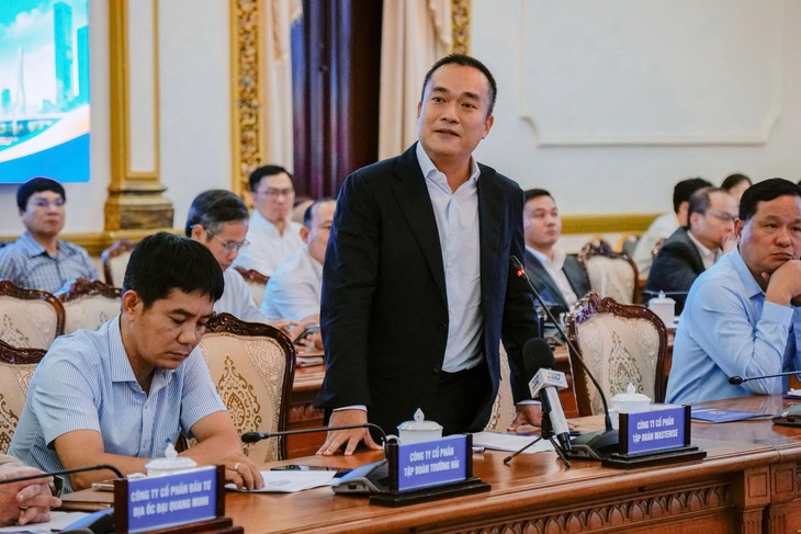 Chủ tịch TP.HCM: Doanh nghiệp đã cam kết thì cùng thực hiện, góp sức cho tăng trưởng hai con số - Ảnh 5.