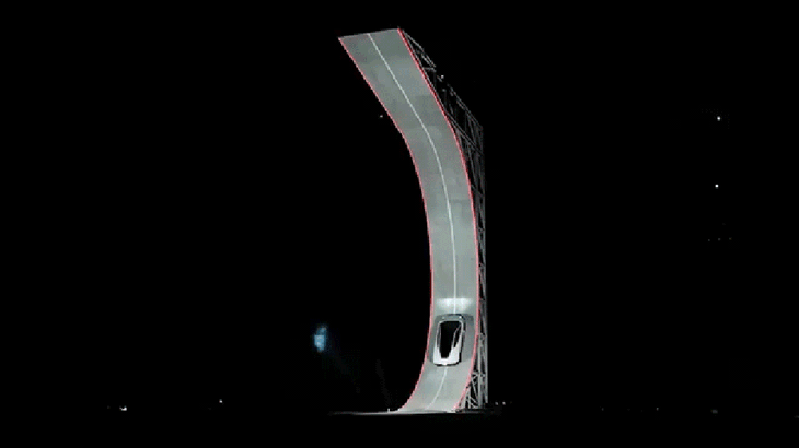 Tesla biến Roadster thành xe điện 'biết bay' nhờ công nghệ tên lửa? - Ảnh 4.