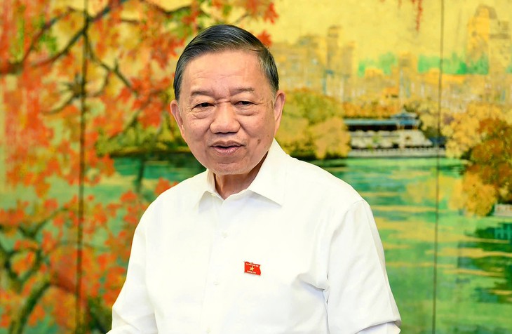 Tổng B&iacute; thư, Chủ tịch nước: Nếu ph&aacute;t hiện đồng hồ điện, nước, xăng dầu đo sai, th&igrave; phải bồi thường cho người bị hại - Ảnh 2.