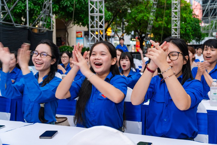 Giao lưu thể thao cùng Châu Tuyết Vân và Nguyễn Tiến Linh: Bùng nổ cảm xúc giới trẻ 2026 - Ảnh 3.
