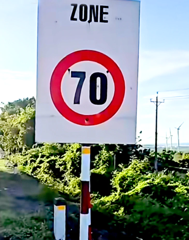 Thực hư biển hạn chế tốc độ 60km/h ngay sau biển 70km/h trên quốc lộ 1 - Ảnh 2.