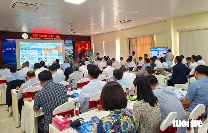 Tự chủ nguồn giống, bài toán lớn của ngành tôm Việt Nam - Ảnh 1.
