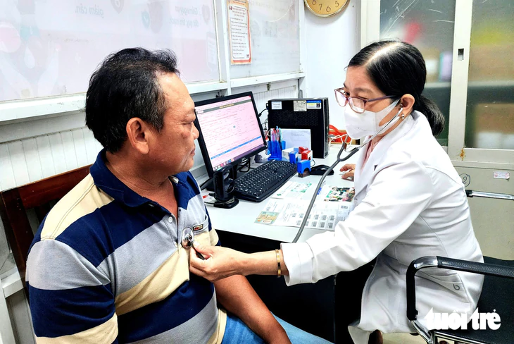 Người thợ hồ ở Đông Thạnh hiến máu 101 lần: Còn sức khỏe, còn sẻ chia - Ảnh 3.
