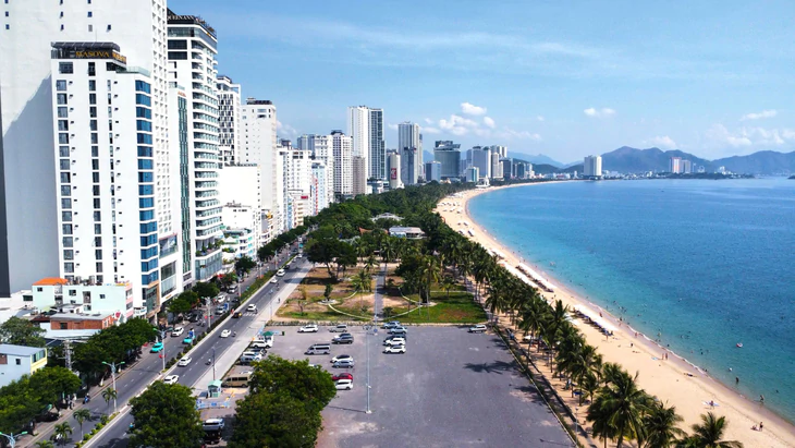 Khánh Hòa nghiên cứu, đề xuất xây trung tâm hành chính mới cách Nha Trang 60km: Cam Lâm có những lợi thế gì? - Ảnh 2.