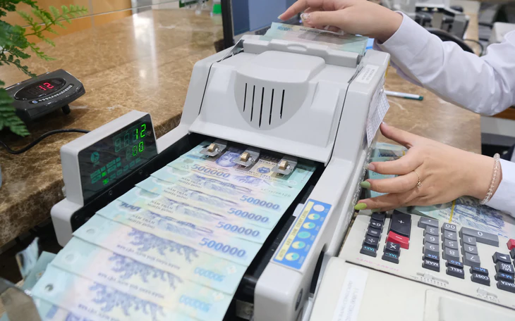 Thêm Agribank nhập cuộc giảm lãi suất cho vay từ ngày mai, 19-10 - Ảnh 2.