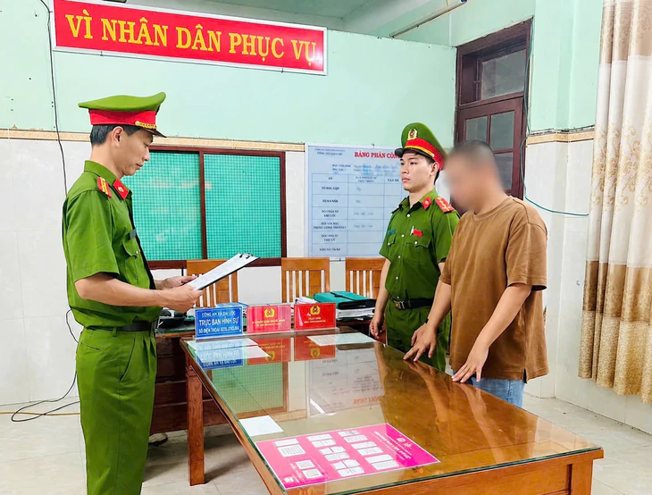 Khởi tố chủ hộ kinh doanh bia, nước giải khát tội trốn thuế - Ảnh 1.