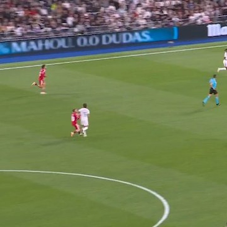 HLV Sevilla 'tố' VAR không can thiệp để tạo lợi thế cho Real trước Barca - Ảnh 2.