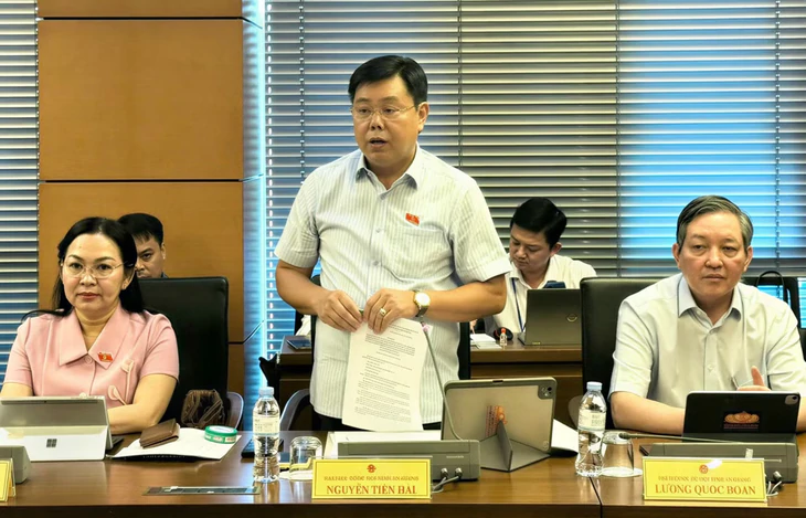 Bộ trưởng Bộ Nội vụ thông tin mới về chính sách tiền lương, biên chế, vị trí việc làm - Ảnh 2.
