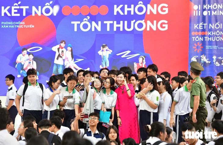 Trẻ em an toàn trực tuyến: Chiến dịch không một mình – Kết nối không tổn thương 2026 - Ảnh 6.
