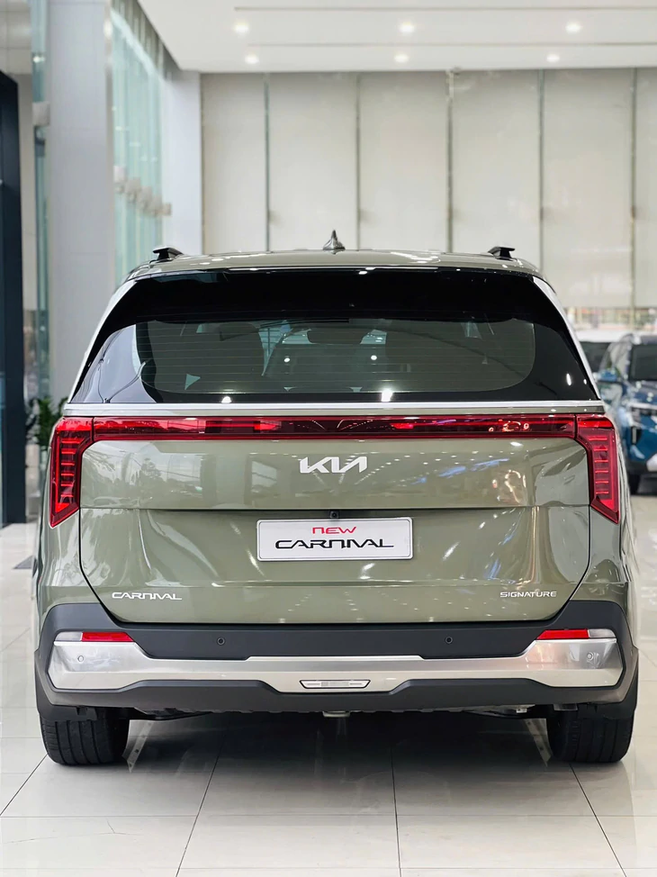 Tin tức giá xe: Kia Carnival giảm giá tới 170 triệu đồng tại đại lý - Ảnh 5.