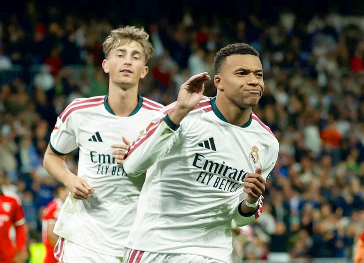 Real Madrid thắng đậm với cú đúp của Mbappe, dù vắng Vinicius - Ảnh 2.