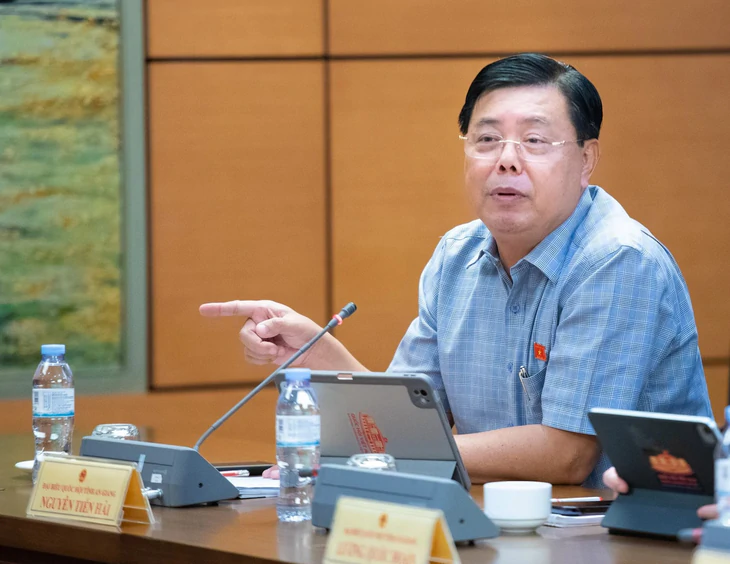 Bộ trưởng Bộ Nội vụ thông tin mới về chính sách tiền lương, biên chế, vị trí việc làm - Ảnh 1.