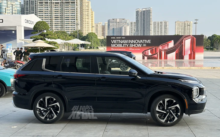 Mitsubishi Outlander 2026 xuất hiện ở Việt Nam, dự kiến sớm ra mắt đấu Honda CR-V, Mazda CX-5 - Ảnh 3.