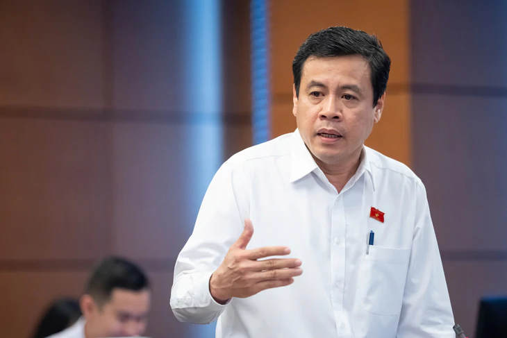 Thủ tướng: Không thể tăng giá vô lý với nhà ở cho người thu nhập thấp, nhà ở xã hội - Ảnh 1.