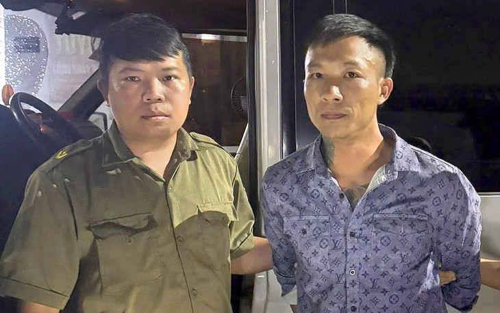 Bắt tài xế taxi say rượu, lái xe tông công nhân thu gom rác - Ảnh 3.