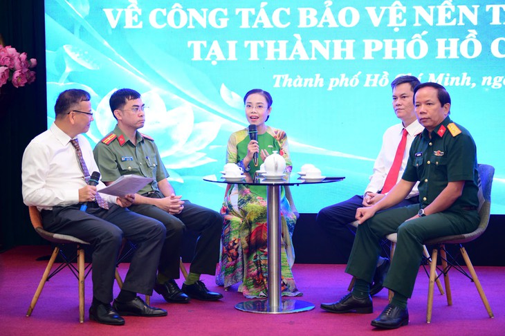 TP.HCM trao 25 giải cá nhân, 15 giải tập thể Giải báo chí về công tác bảo vệ nền tảng tư tưởng của Đảng - Ảnh 5.