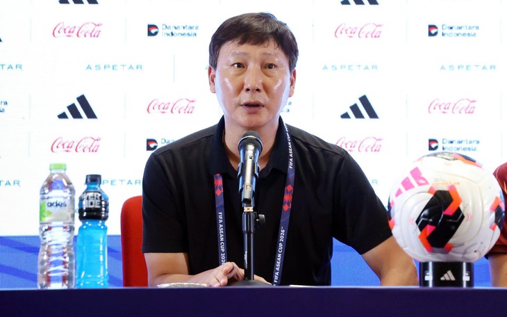 Vua phá lưới FIFA ASEAN Cup 2026: Đình Bắc bị tiền đạo 1m96 Indonesia bỏ lại - Ảnh 3.