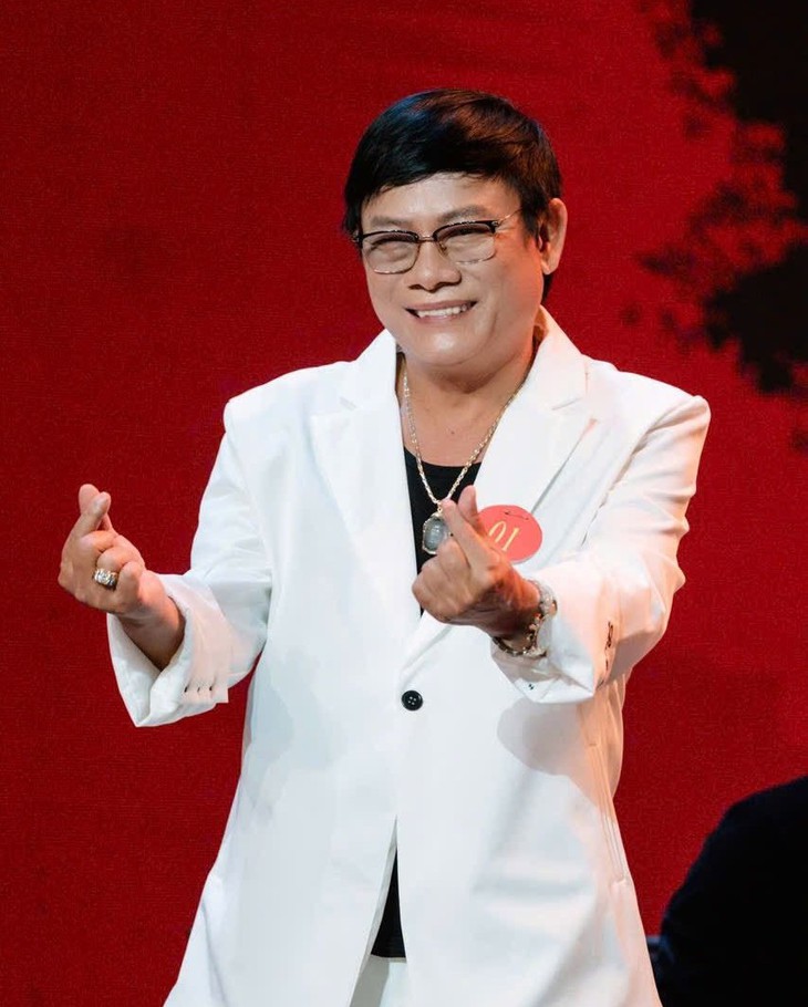 Tấn Hoàng đáp trả tin đồn nghèo khổ: 'Tôi có 6 lô đất ở Bến Lức, 2 mảnh đất ở Lâm Đồng'  - Ảnh 3.