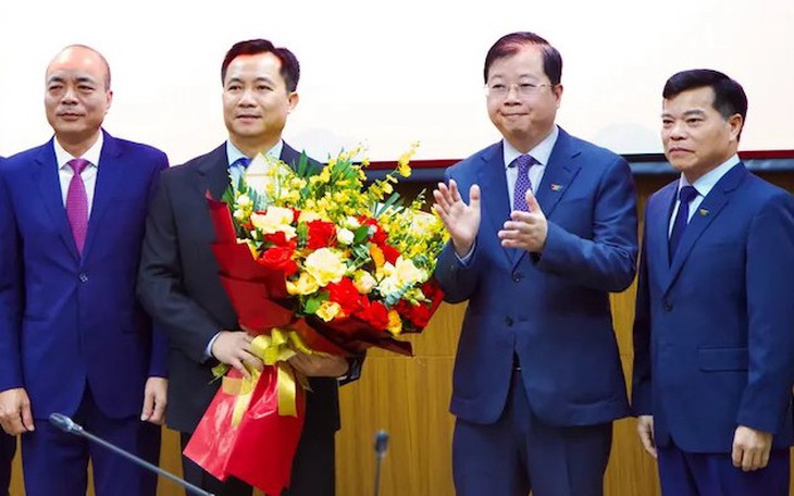 Cán bộ có đề xuất mang hiệu quả đặc biệt xuất sắc được ưu tiên đưa vào quy hoạch cán bộ cấp chiến lược - Ảnh 2.