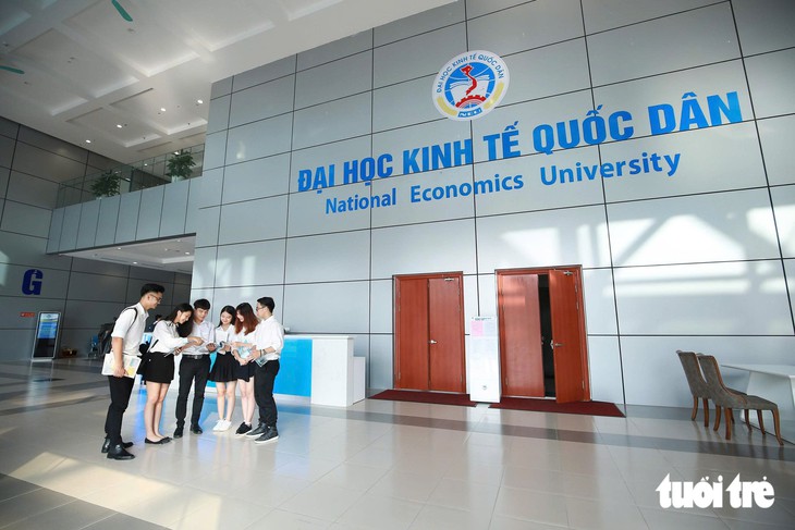 Các đại học quy định cảnh báo học tập, xóa tên, buộc thôi học ra sao? - Ảnh 3.