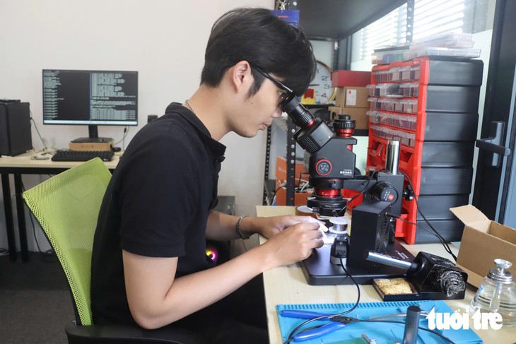 Tuổi Trẻ Startup Award: NAWI giúp lính cứu hỏa tìm người bị nạn - Ảnh 5.