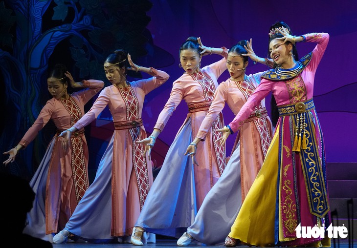 Nhạc kịch Sự tích quả dưa hấu ‘cháy vé’ trước giờ mở màn - Ảnh 5.