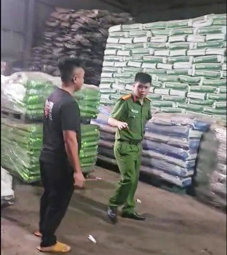 Đường dây sản xuất, buôn bán phân bón giả: Hệ lụy nào, người mua có được bồi thường thiệt hại? - Ảnh 6.