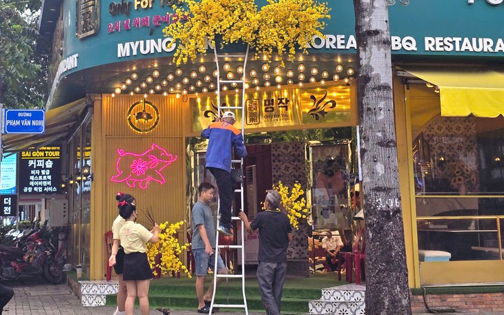 Thủ tướng đề nghị các địa phương có cam kết về kết quả và đóng góp nhiều hơn vào tăng trưởng cả nước - Ảnh 3.