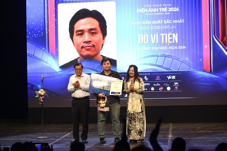 Phim ngắn 'Hạ thời' thắng lớn tại Liên hoan phim Điện ảnh Trẻ 2026 - Ảnh 7.