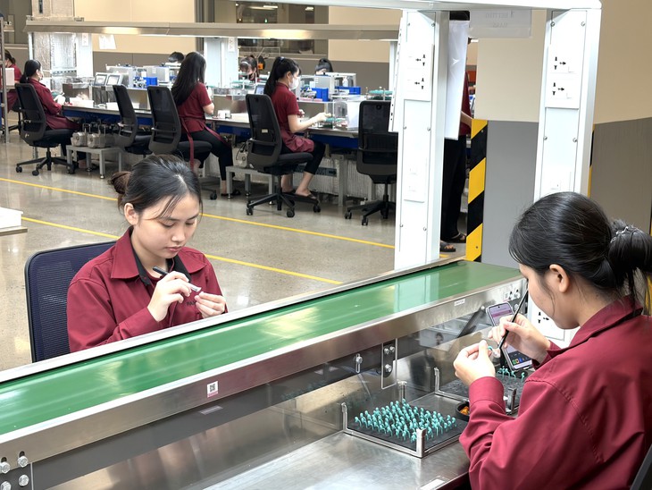 Giảm thuế Mỹ - Trung có ảnh hưởng đến đơn hàng của Việt Nam?   - Ảnh 1.