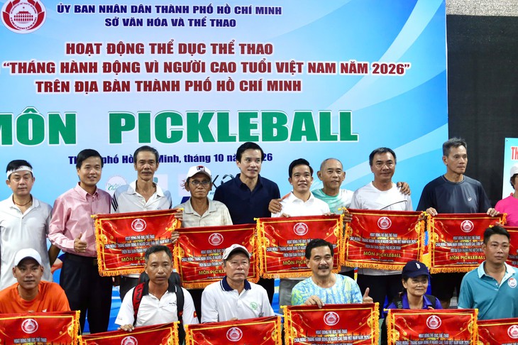 Hơn 500 người dự giải pickleball người cao tuổi TP.HCM - Ảnh 1.
