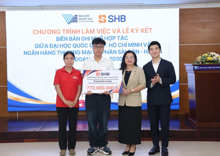 SHB tiếp sức những ước mơ đến trường - Ảnh 1.