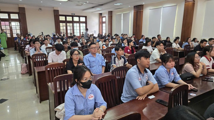 Hơn 300 người trẻ tham gia hội thi tay nghề làm bánh tại TP . HCM năm 2026 - Ảnh 5.