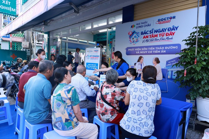 Tầm soát sức khỏe miễn phí tại Long Châu giúp phát hiện đái tháo đường sớm - Ảnh 2.
